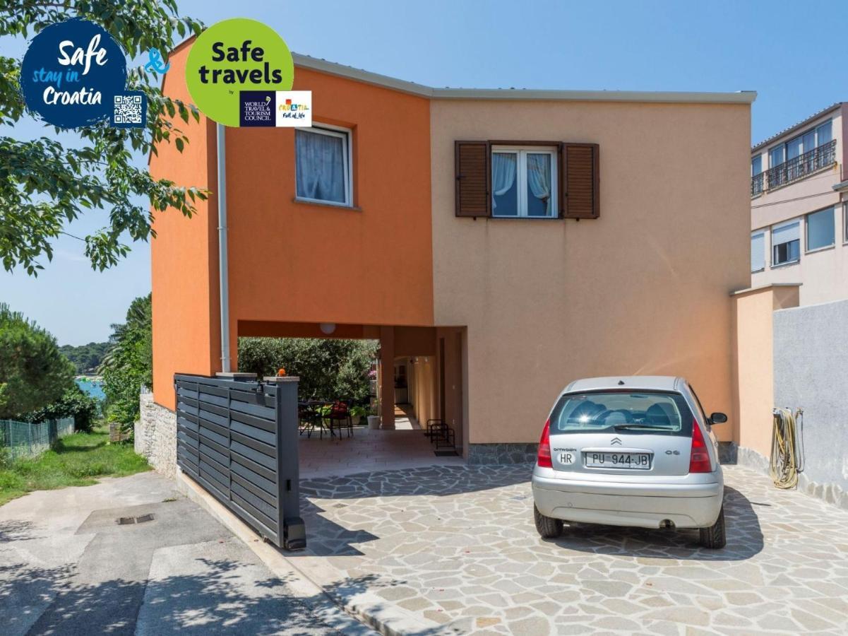 Apartments Petra Near Beach Veruda Exterior foto